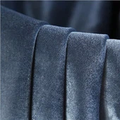 Ugodna baršunasta sofa tkanina